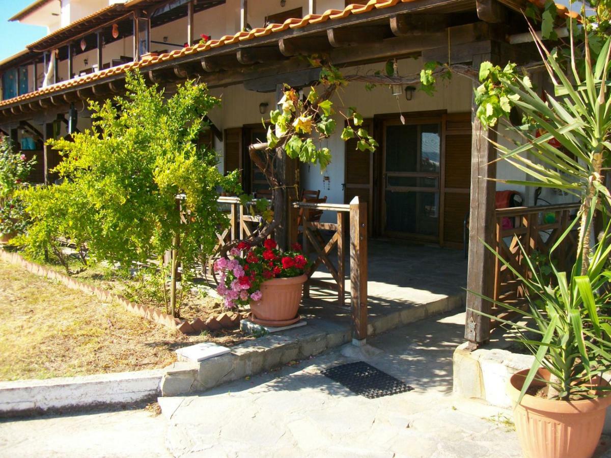 Elli'S House Villa Ierissós Buitenkant foto